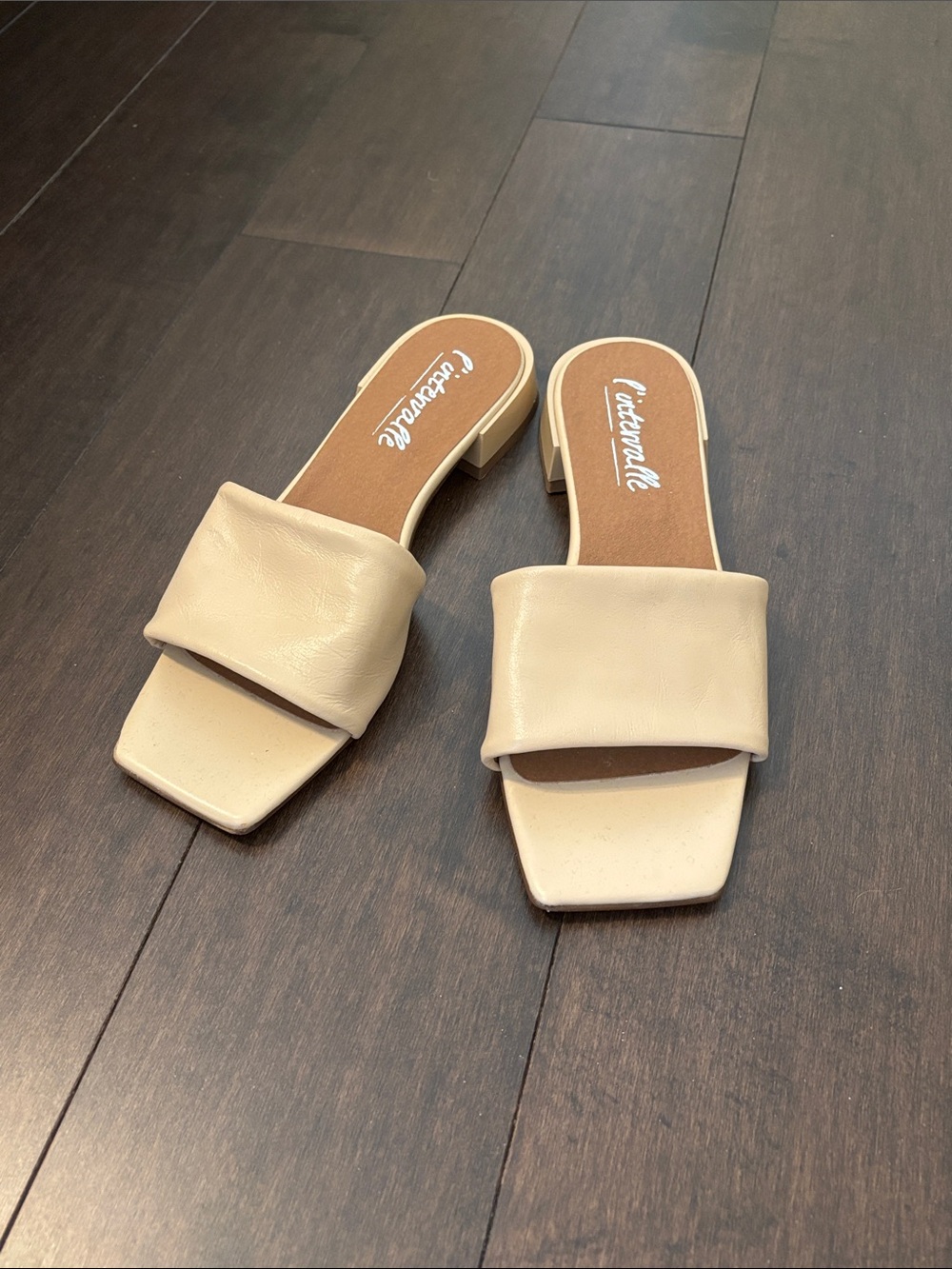 L'INTERVALLE Cream Wide-Band Slide Mules